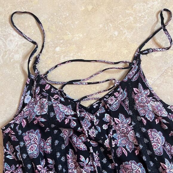 💕Cute dress 💕  - Picture 5 of 6